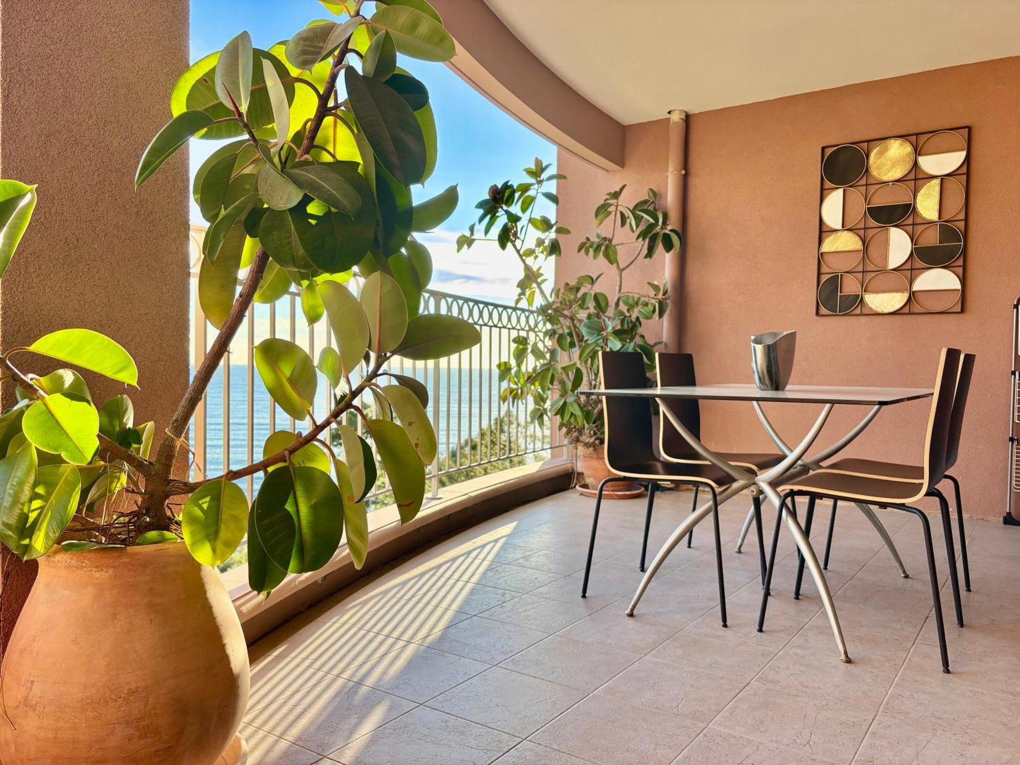 Superbe 3 Pieces Sur La Baie De Theoule Apartment Exterior photo