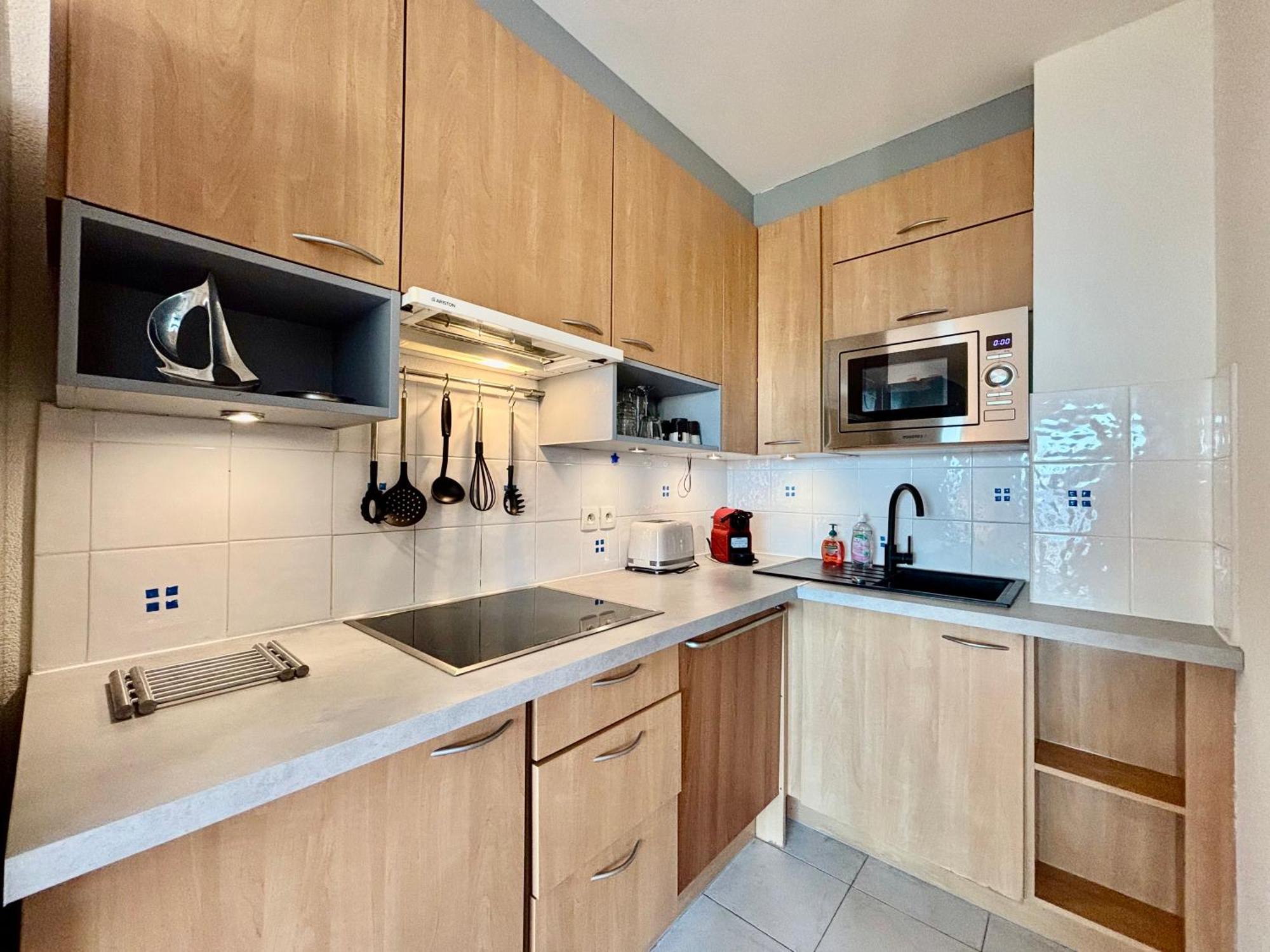 Superbe 3 Pieces Sur La Baie De Theoule Apartment Exterior photo